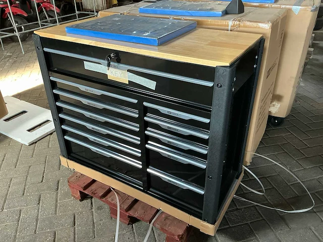 Kwtools gevulde gereedschapswagen nieuw in doos - afbeelding 11 van  17