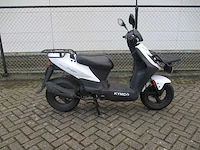 Kymco - bezorg bromscooter - agility carry - scooter - afbeelding 8 van  11