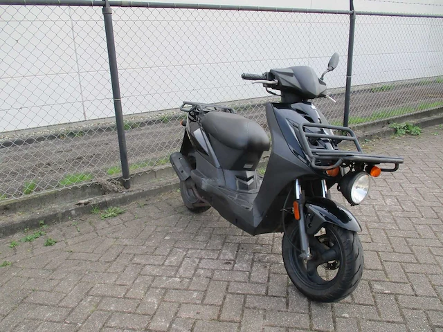 Kymco - bezorgbromscooter - agility rs - scooter - afbeelding 7 van  11