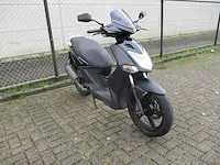 Kymco - bromscooter - agility - scooter - afbeelding 4 van  9