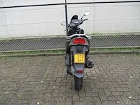 Kymco - bromscooter - agility - scooter - afbeelding 7 van  9