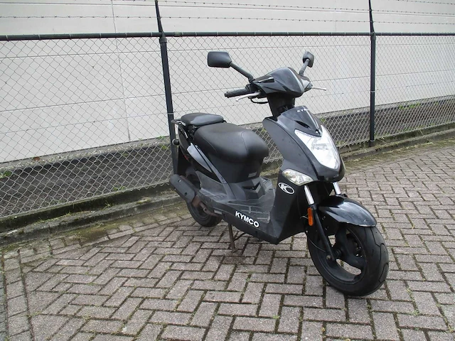 Kymco - bromscooter - agility - scooter - afbeelding 7 van  11