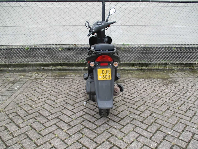 Kymco - bromscooter - agility - scooter - afbeelding 10 van  11