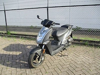 Kymco - bromscooter - agility - scooter - afbeelding 4 van  11