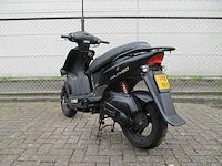 Kymco - bromscooter - agility 12- scooter - afbeelding 9 van  10