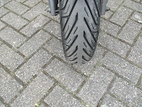 Kymco - bromscooter - agility 50 - scooter - afbeelding 6 van  11