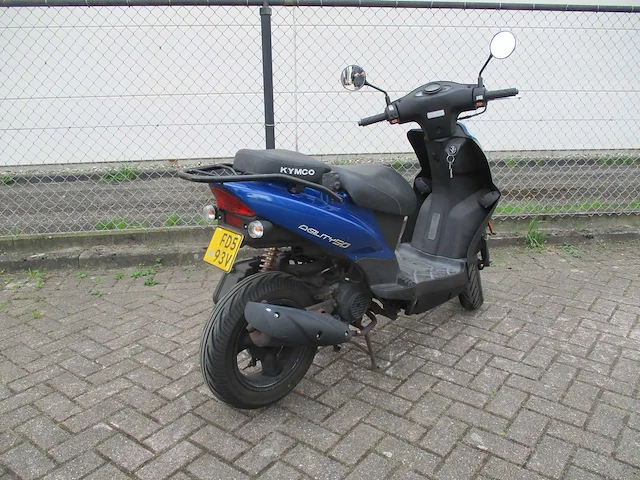 Kymco - bromscooter - agility 50 - scooter - afbeelding 9 van  11