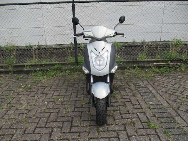 Kymco - bromscooter - agility 50 - scooter - afbeelding 6 van  12