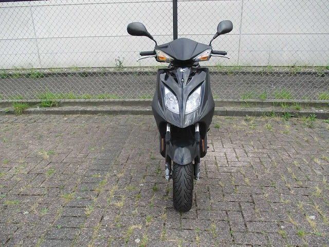 Kymco - bromscooter - agility carry - scooter - afbeelding 3 van  11