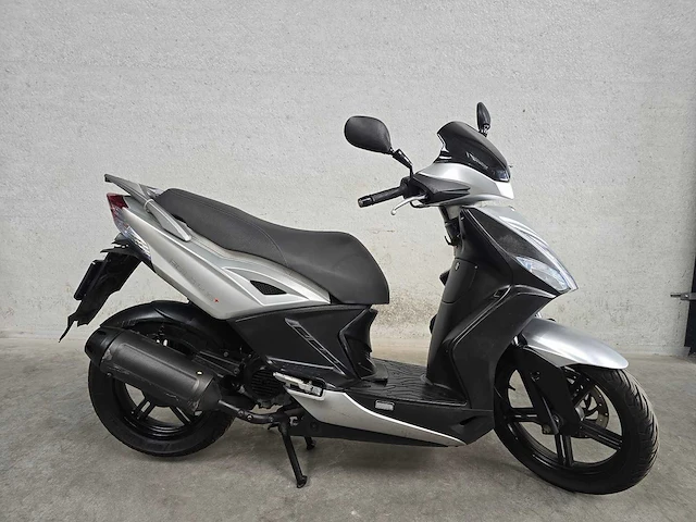Kymco - bromscooter - agility city 16 - 4t 45km uitvoering f387xv - afbeelding 2 van  9