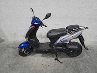 Kymco - bromscooter - agility fat - 4t 45km uitvoering d406sg - afbeelding 1 van  8
