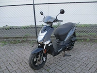 Kymco - bromscooter - agility fat - scooter - afbeelding 4 van  11