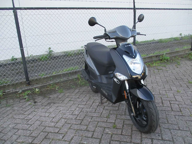 Kymco - bromscooter - agility fat - scooter - afbeelding 7 van  11