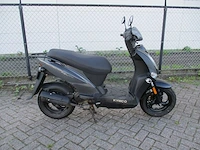 Kymco - bromscooter - agility fat - scooter - afbeelding 8 van  11