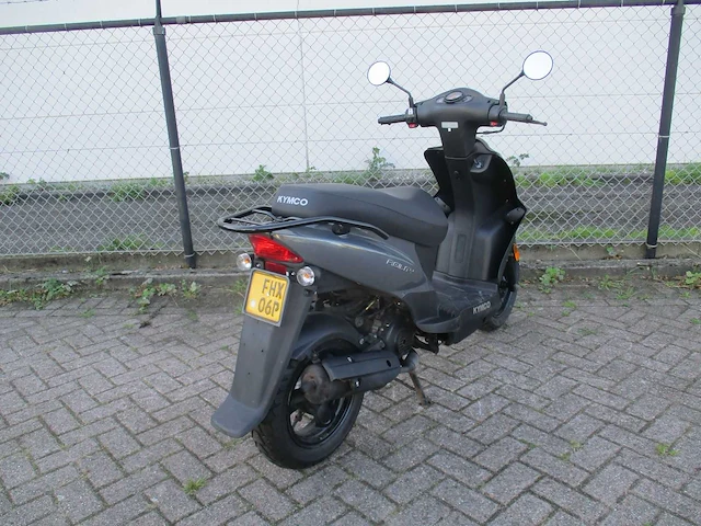 Kymco - bromscooter - agility fat - scooter - afbeelding 9 van  11