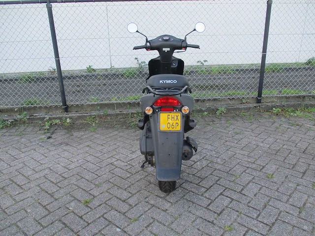 Kymco - bromscooter - agility fat - scooter - afbeelding 10 van  11