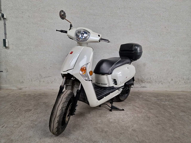 Kymco - bromscooter - like - 4t 45km uitvoering ddx12g - afbeelding 3 van  7