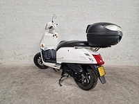 Kymco - bromscooter - like - 4t 45km uitvoering ddx12g - afbeelding 5 van  7