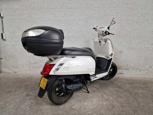 Kymco - bromscooter - like - 4t 45km uitvoering ddx12g - afbeelding 6 van  7