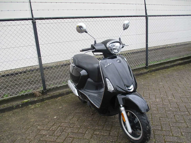 Kymco - bromscooter - new like injectie - scooter - afbeelding 7 van  11