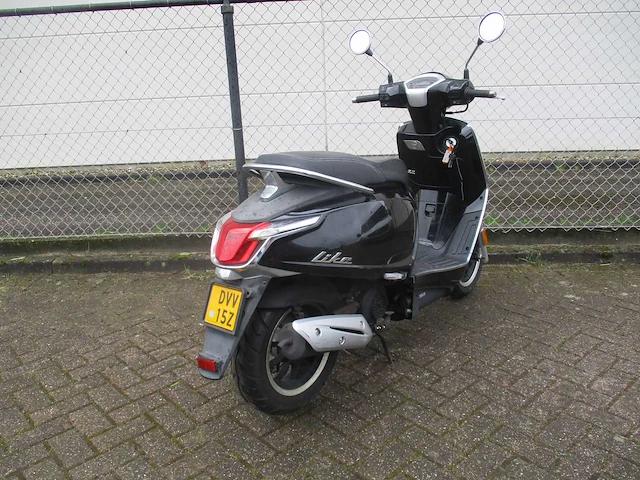 Kymco - bromscooter - new like injectie - scooter - afbeelding 9 van  11