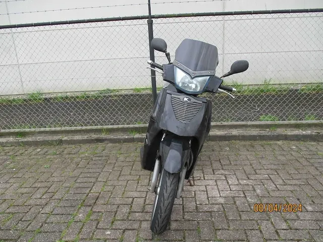 Kymco - bromscooter - people - scooter - afbeelding 5 van  11