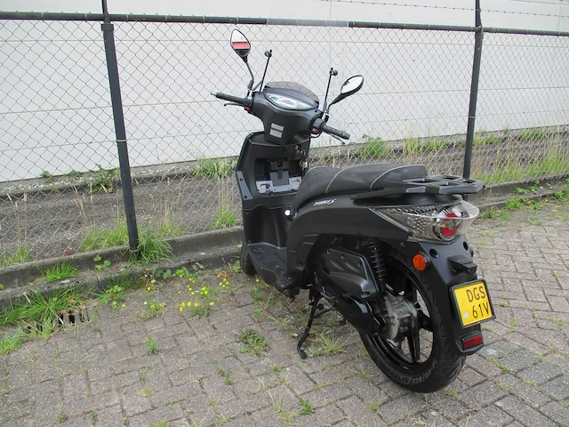 Kymco - bromscooter - people s elegance - scooter - afbeelding 2 van  11