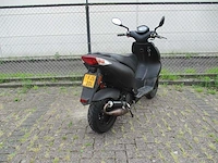 Kymco - bromscooter - super 9 air sport 70 cc 2 takt - scooter - afbeelding 9 van  11