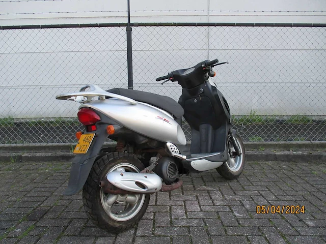 Kymco - bromscooter - top-boy 50 2 tact - scooter - afbeelding 6 van  9