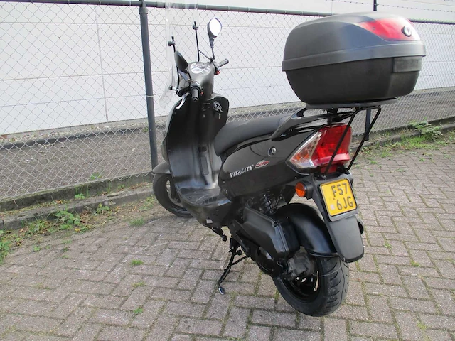 Kymco - bromscooter - vitality - scooter - afbeelding 10 van  11