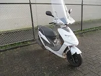 Kymco - bromscooter - vp 50 - scooter - afbeelding 4 van  9