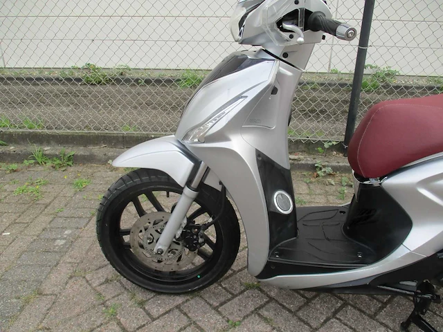 Kymco - motorscooter - 150i new people s abs - motorfiets - afbeelding 9 van  15