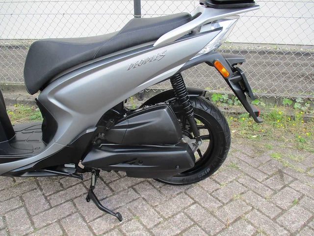 Kymco - motorscooter - new people s200i abs - motorfiets - afbeelding 8 van  15