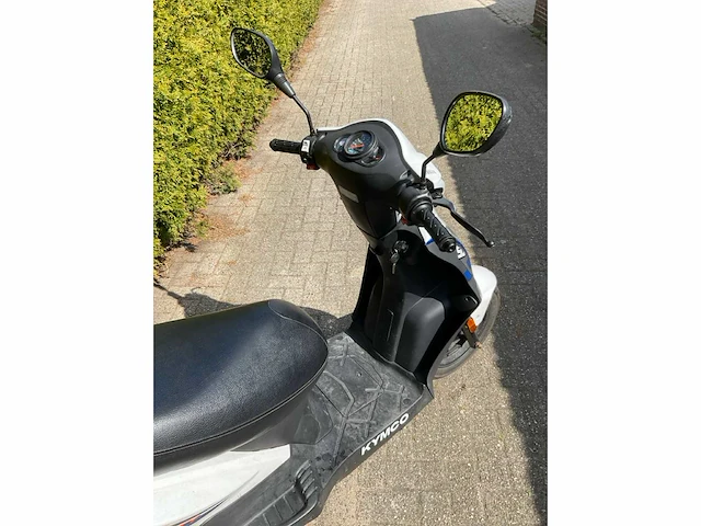 Kymco - snorscooter - agility - dxv-93-f - afbeelding 2 van  17