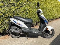 Kymco - snorscooter - agility - dxv-93-f - afbeelding 14 van  17