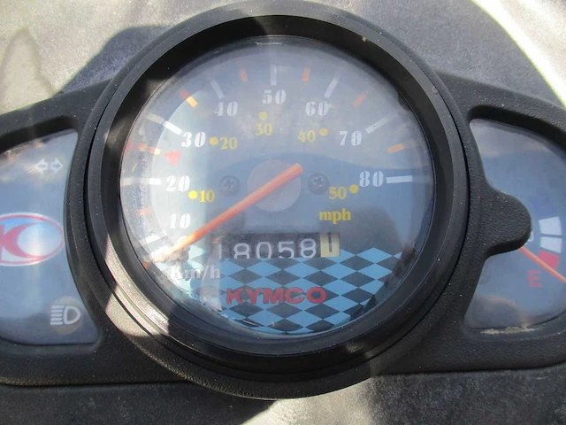Kymco - snorscooter - agility 12 inch - scooter - afbeelding 3 van  11
