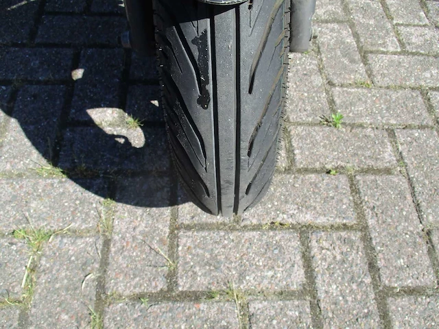 Kymco - snorscooter - agility 12 inch - scooter - afbeelding 6 van  11