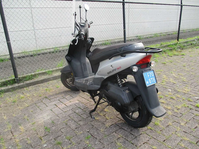 Kymco - snorscooter - agility 50 (12 inch) - scooter - afbeelding 8 van  9