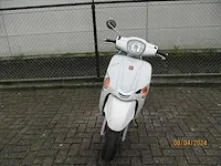 Kymco - snorscooter - like 50 - scooter - afbeelding 3 van  9