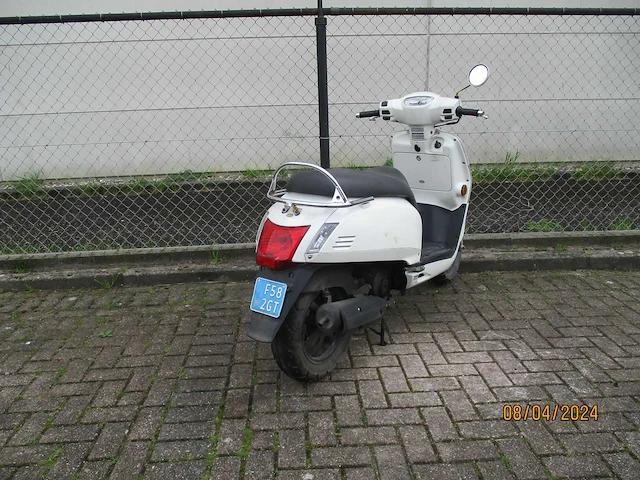 Kymco - snorscooter - like 50 - scooter - afbeelding 6 van  9