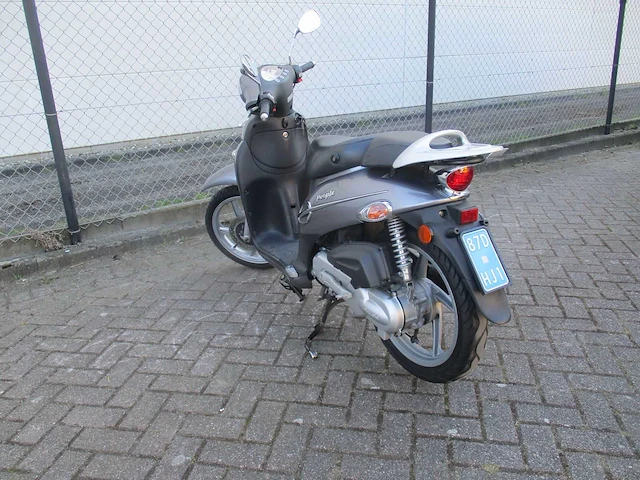 Kymco - snorscooter - people 2 takt - scooter - afbeelding 2 van  11