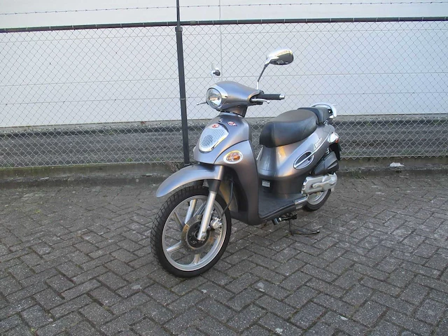Kymco - snorscooter - people 2 takt - scooter - afbeelding 4 van  11