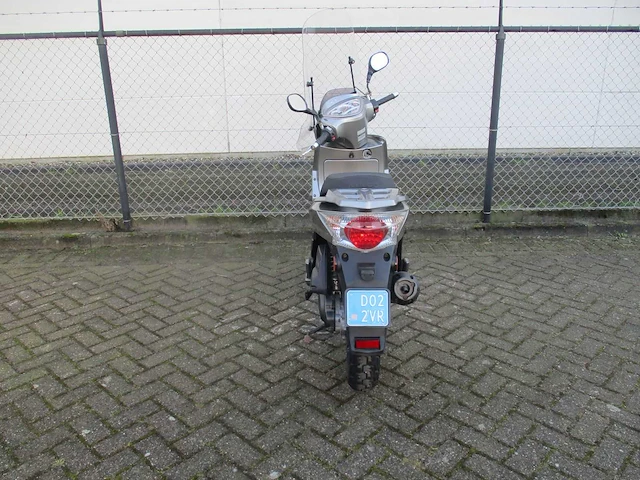 Kymco - snorscooter - people s - scooter - afbeelding 10 van  11