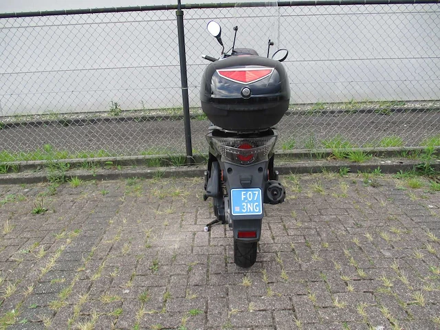 Kymco - snorscooter - people s 50 elegance - scooter - afbeelding 10 van  11