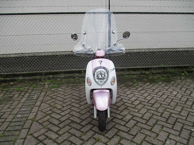Kymco - snorscooter - sento 50 - scooter - afbeelding 5 van  11