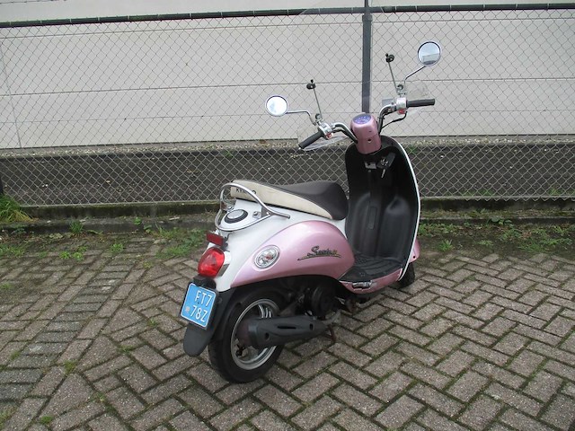 Kymco - snorscooter - sento 50 - scooter - afbeelding 9 van  11