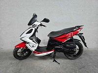 Kymco - snorscooter - super 8 - 4t 25km uitvoering f439ln - afbeelding 1 van  7