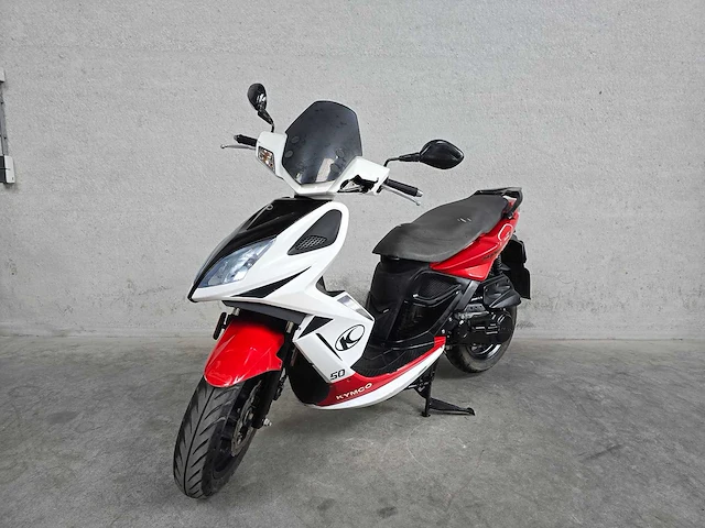 Kymco - snorscooter - super 8 - 4t 25km uitvoering f439ln - afbeelding 3 van  7