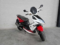 Kymco - snorscooter - super 8 - 4t 25km uitvoering f439ln - afbeelding 4 van  7