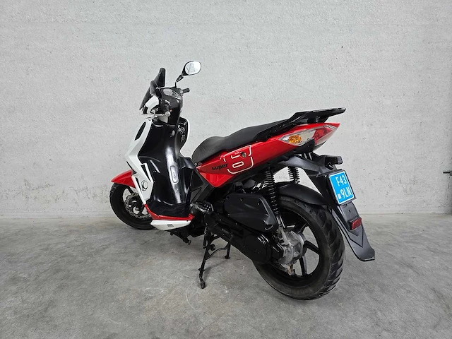 Kymco - snorscooter - super 8 - 4t 25km uitvoering f439ln - afbeelding 6 van  7
